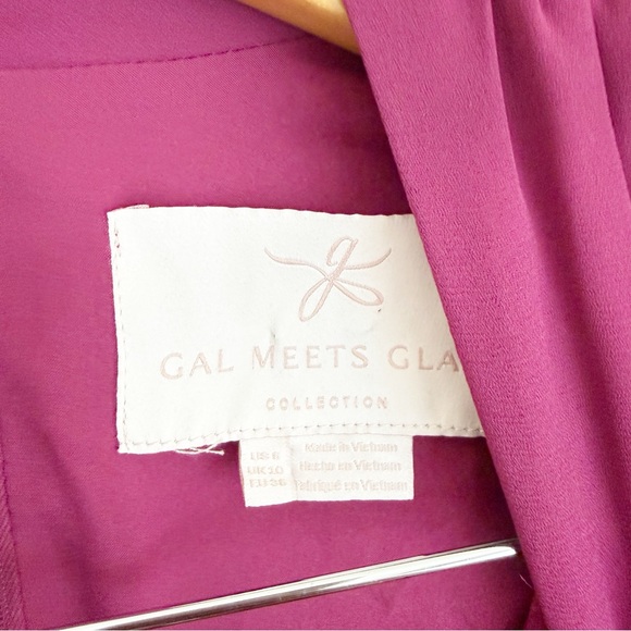 Gal Meets Glam Boysenberry Long Sleeve V Neck Jumpsuit Size 6 - Picture 5 of 8